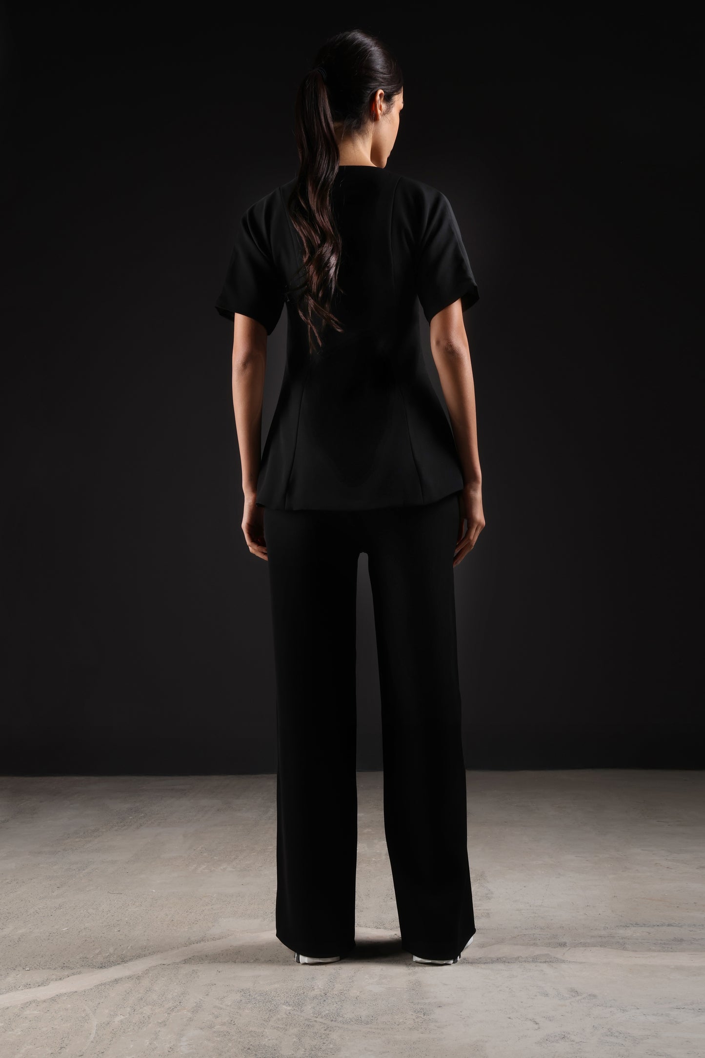 ALIGN SHIRT — IN BLACK
