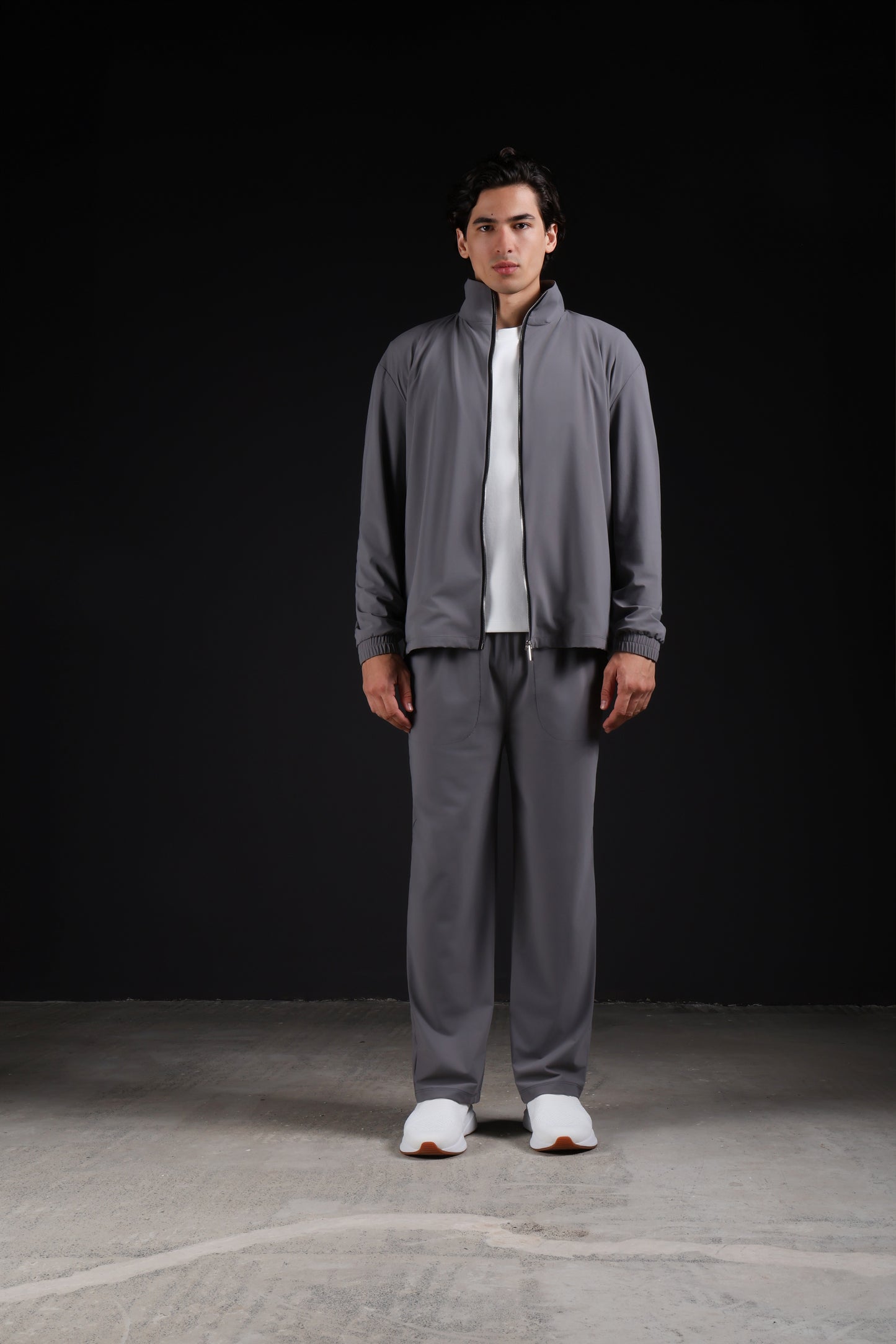 PULSE PANTS — IN GREY