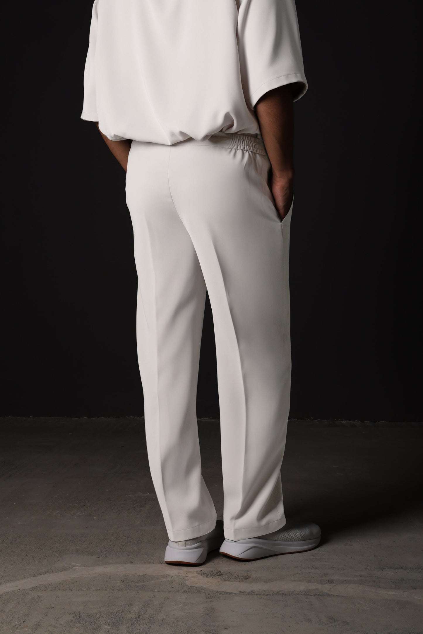 1987 PANTS — IN WHITE