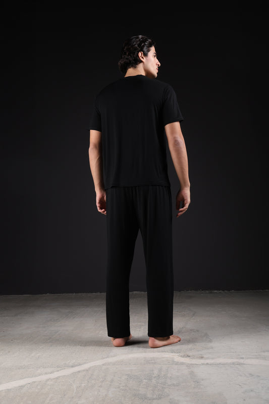 ON CALL TOP HALF SLEEVE — IN BLACK