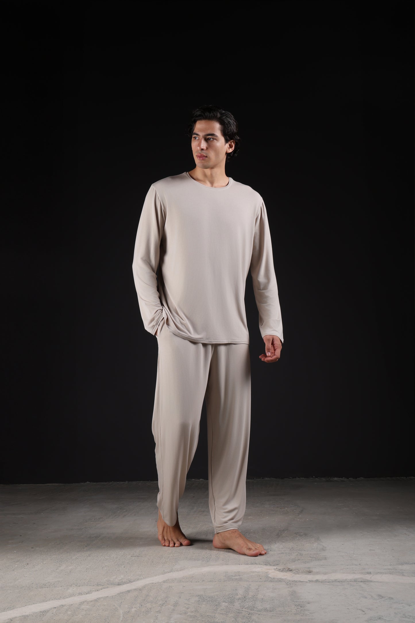 ON CALL TOP FULL SLEEVE — IN TAUPE