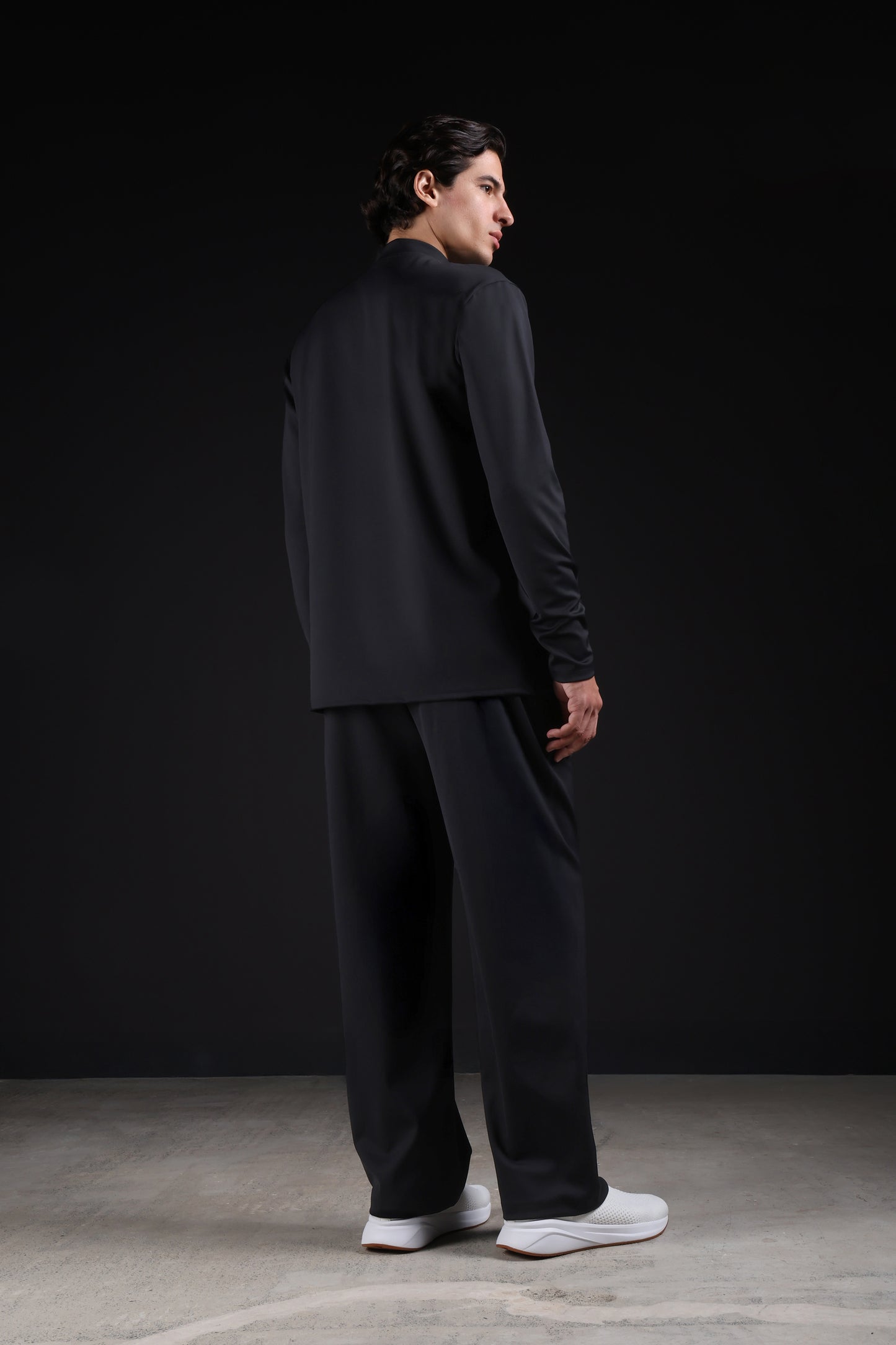 FLEX PANTS — IN BLACK