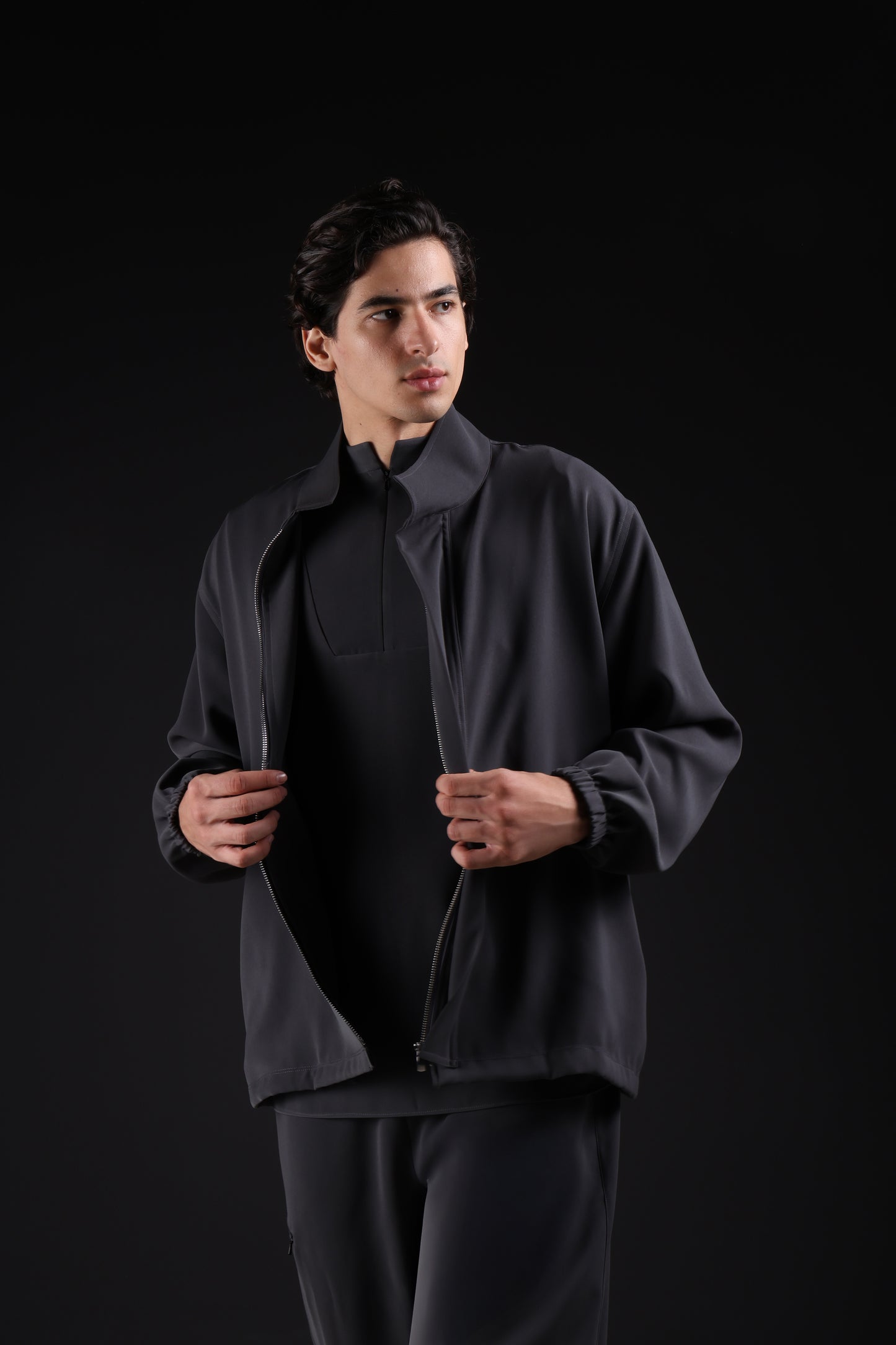 SOLID JACKET — IN GREY