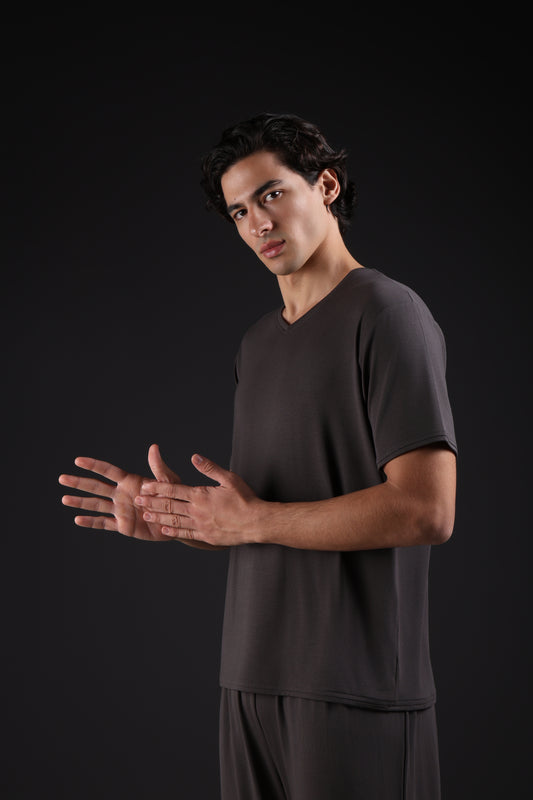 ON CALL TOP HALF SLEEVE — IN GREY