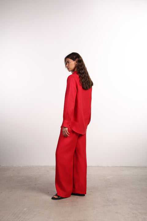 THE CLASSIC LINEN SHIRT  — WOMENS RED