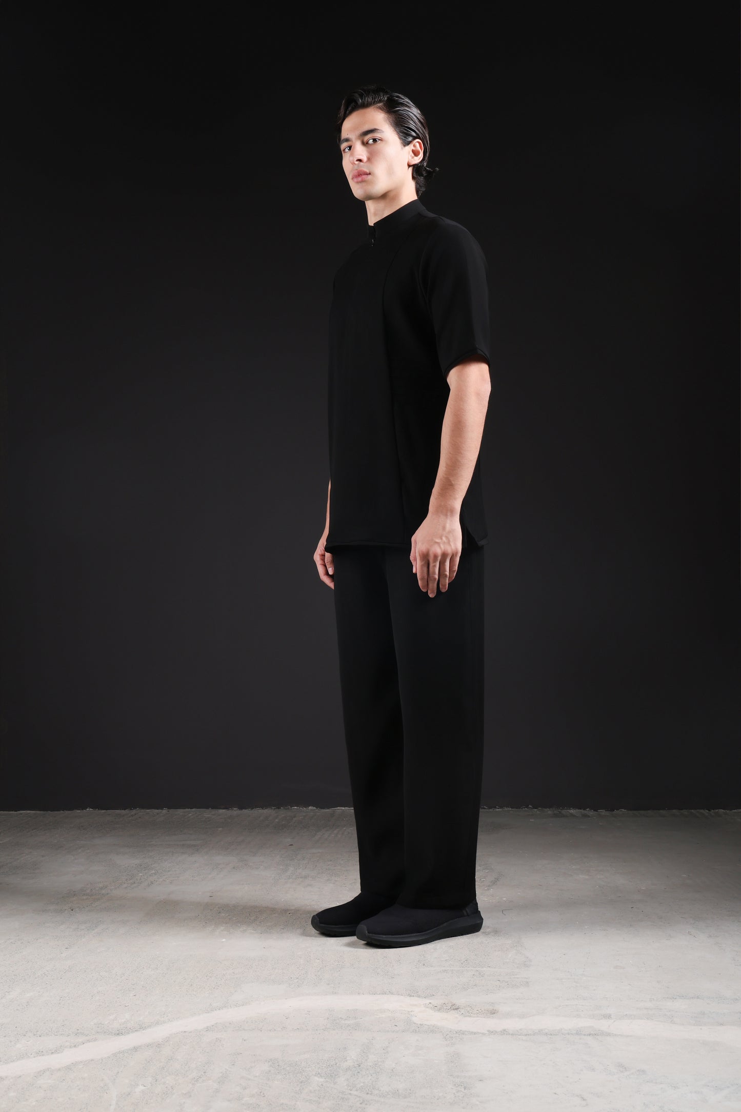 SHARK PANTS — IN BLACK