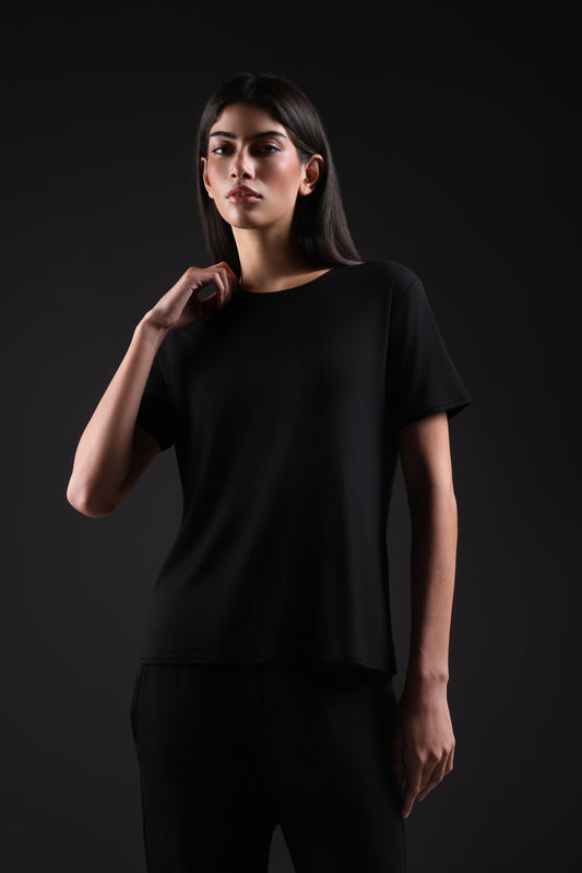 ON CALL TOP HALF SLEEVE — IN BLACK