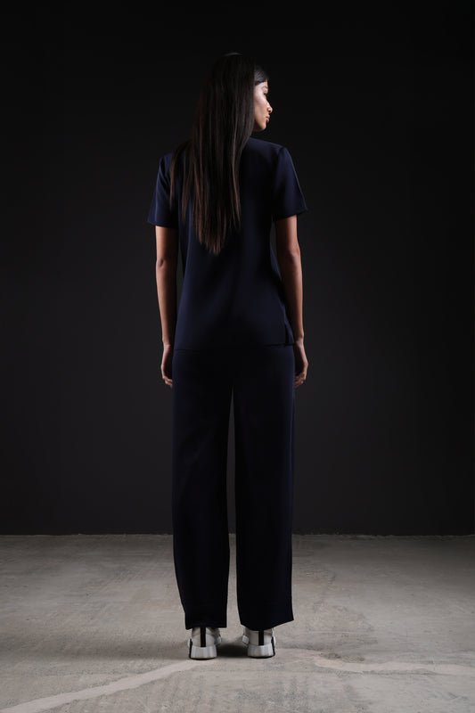 THE CLASSIC PANTS — IN NAVY