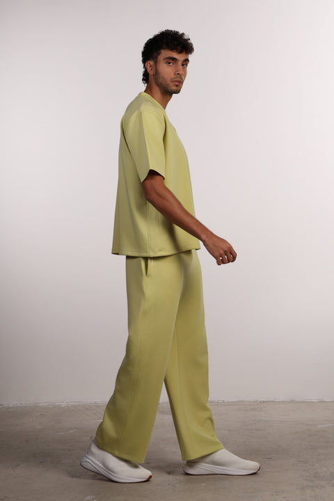 THE TRAVEL WEAR SHIRT  — MENS LIME GREEN