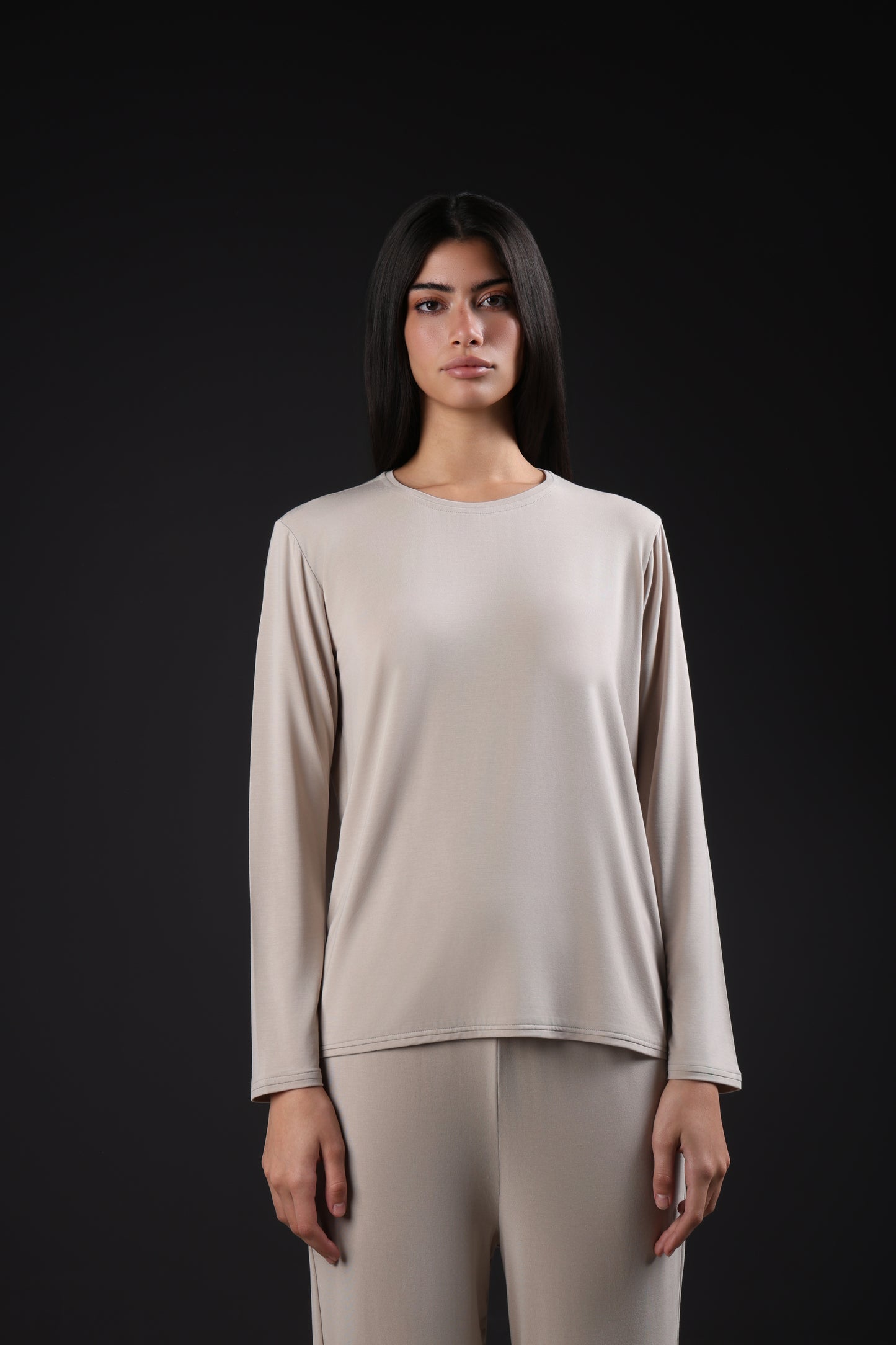 ON CALL TOP FULL SLEEVE — IN TAUPE