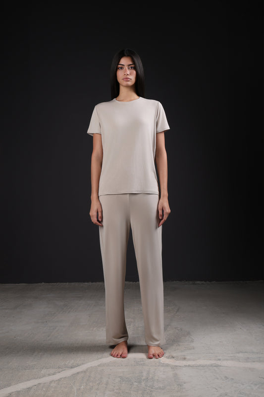 ON CALL TOP HALF SLEEVE — IN TAUPE