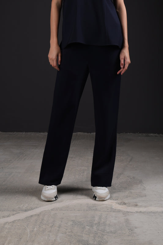 SHARK PANTS — IN NAVY