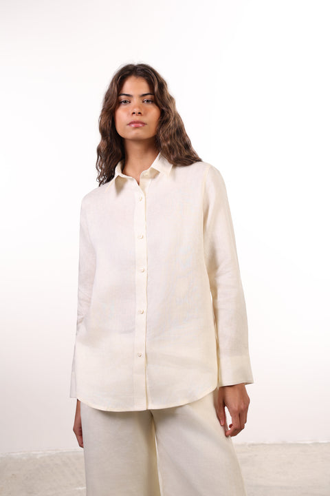THE CLASSIC LINEN SHIRT  — WOMENS OFF WHITE