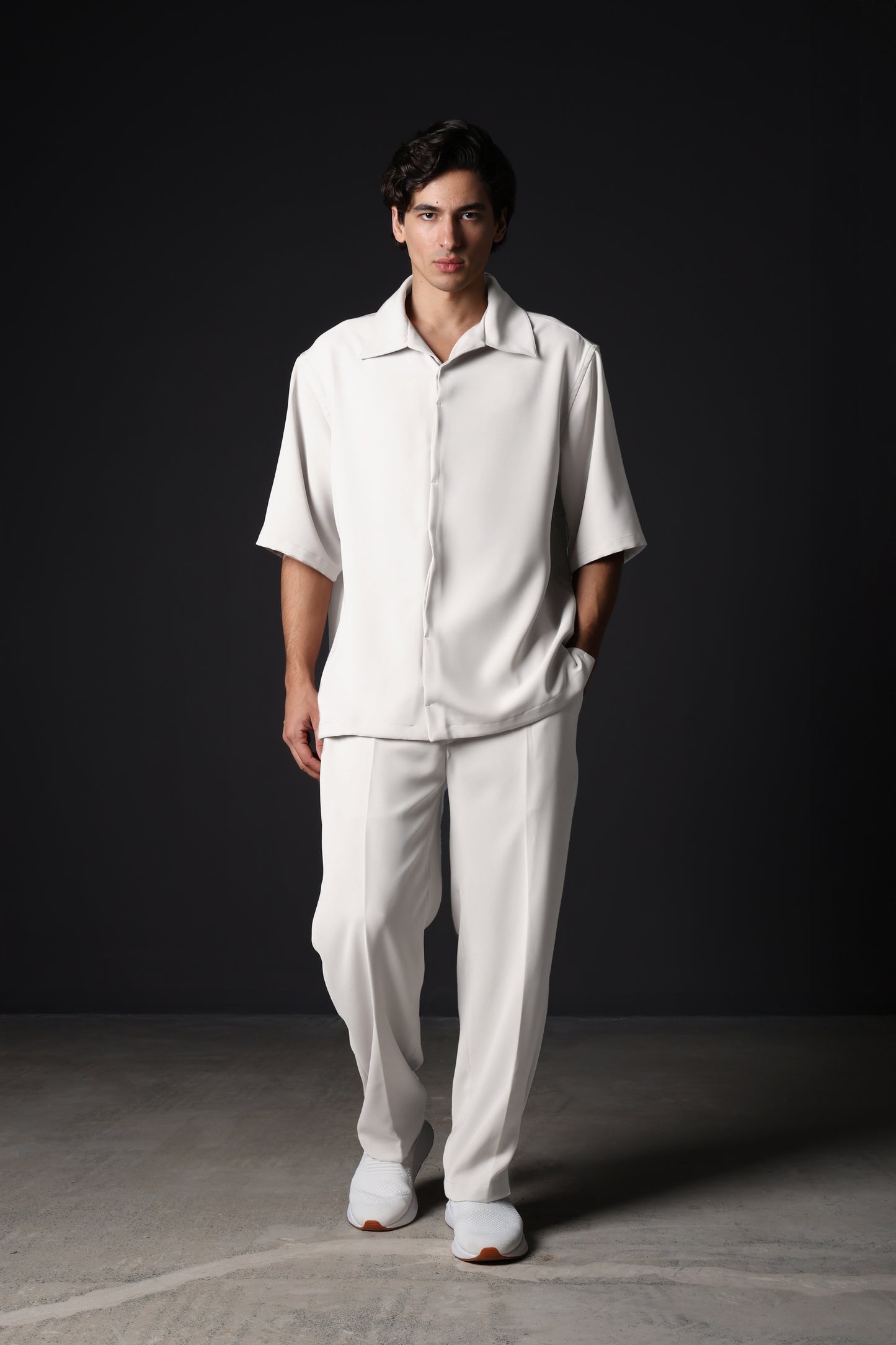 1987 PANTS — IN WHITE