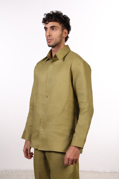 THE CLASSIC LINEN LONG SLEEVES SHIRT — MENS MOSS GREEN