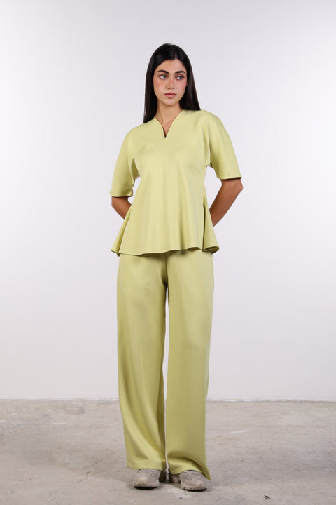 THE TRAVEL WEAR PEPLUM SHIRT — WOMENS LIME GREEN