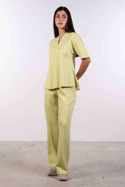 THE TRAVEL WEAR PEPLUM SHIRT — WOMENS LIME GREEN