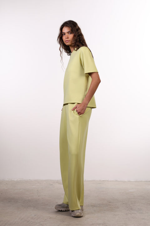 THE TRAVEL WEAR SHIRT SET — WOMENS LIME GREEN