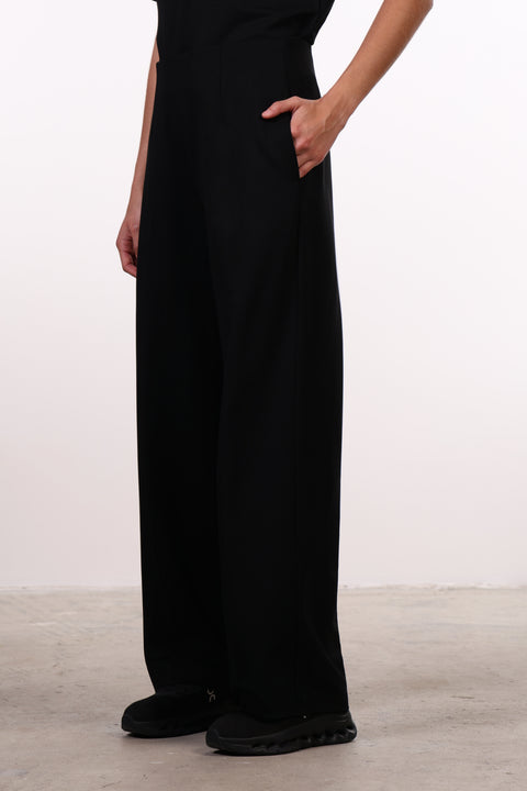 THE TRAVEL WEAR STRAIGHT PANTS — WOMENS BLACK