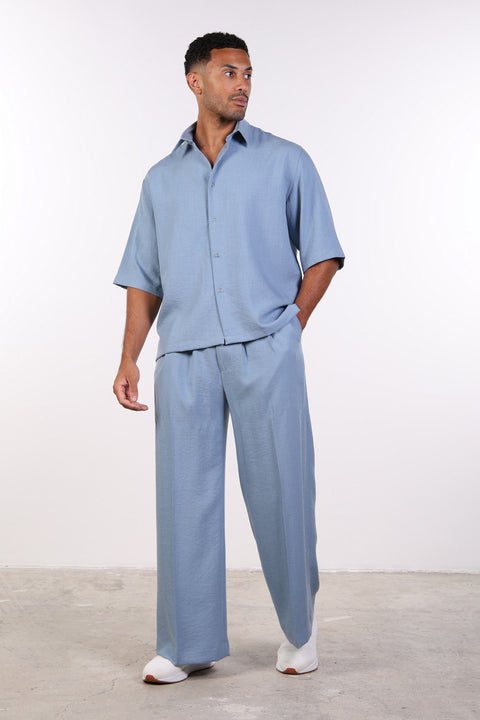 THE RELAXED LINEN BLEND SHIRT— MENS BLUE