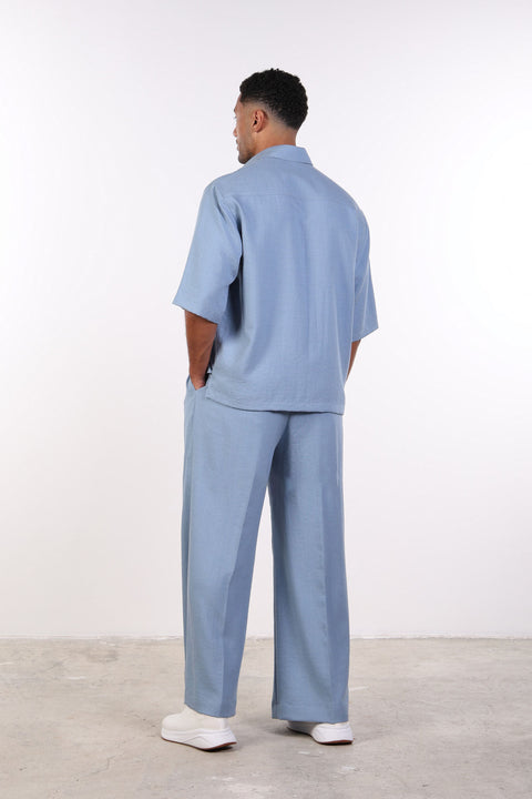 THE RELAXED LINEN BLEND SHIRT— MENS BLUE