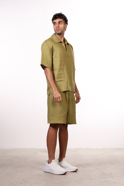 THE SIGNATURE LINEN SHIRT — MENS MOSS GREEN