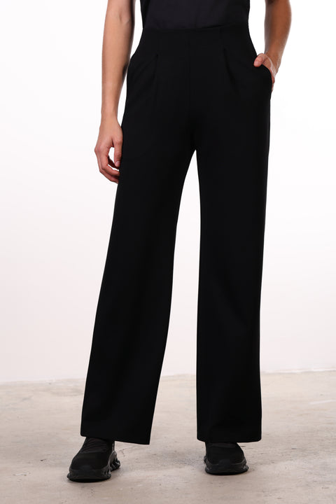 THE TRAVEL WEAR PLEATED PANTS — WOMENS BLACK