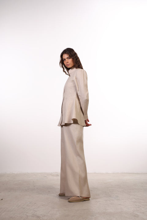 THE SIGNATURE LINEN SHIRT  — WOMENS BEIGE
