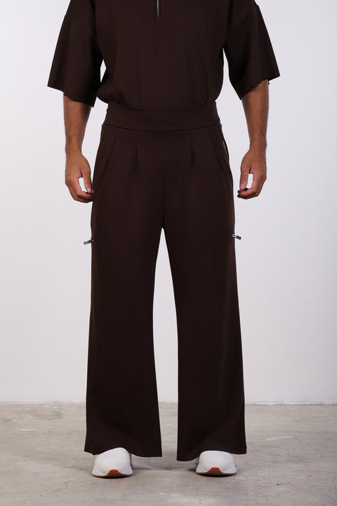 THE PASSPORT POCKET TRAVEL PANTS  — MENS BROWN