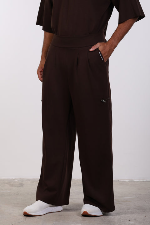 THE PASSPORT POCKET TRAVEL PANTS  — MENS BROWN