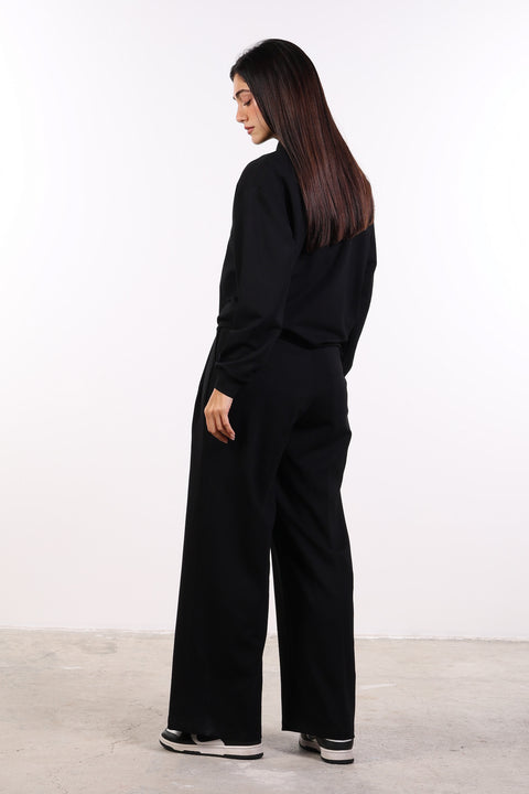 THE TRAVEL WEAR SWEATER — WOMENS BLACK
