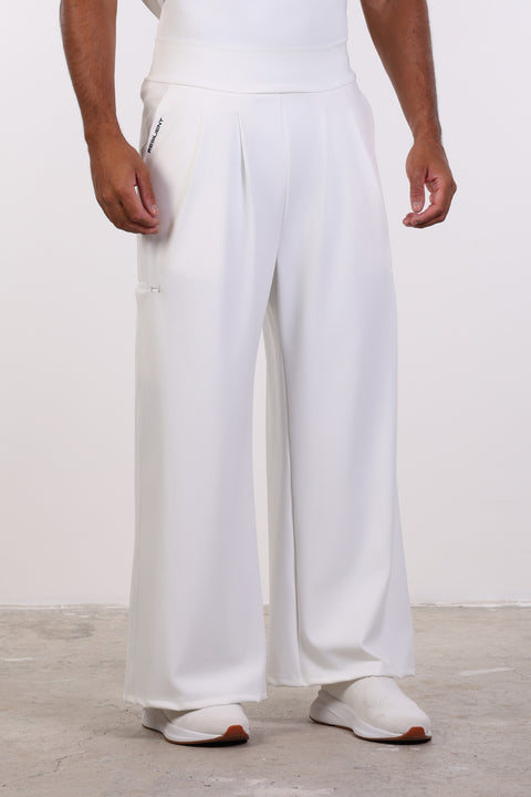 THE DOUBLE-PLEAT SCRUB PANTS  — MENS WHITE