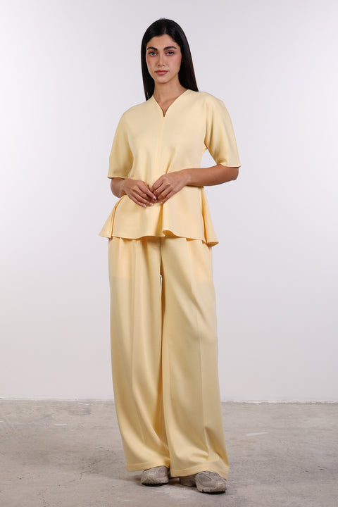 THE TRAVEL WEAR PEPLUM SHIRT — WOMENS YELLOW