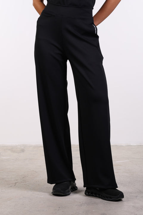 THE FORM PANTS — WOMENS BLACK