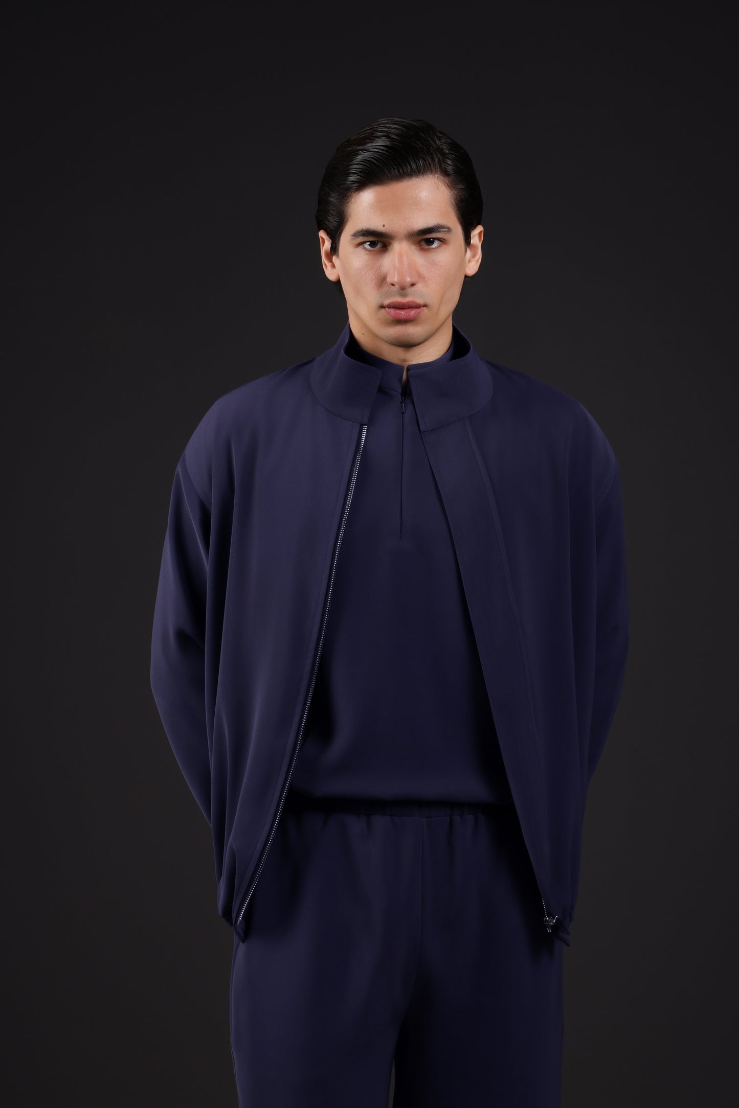 SOLID JACKET — IN NAVY (WITH ELASTIC)