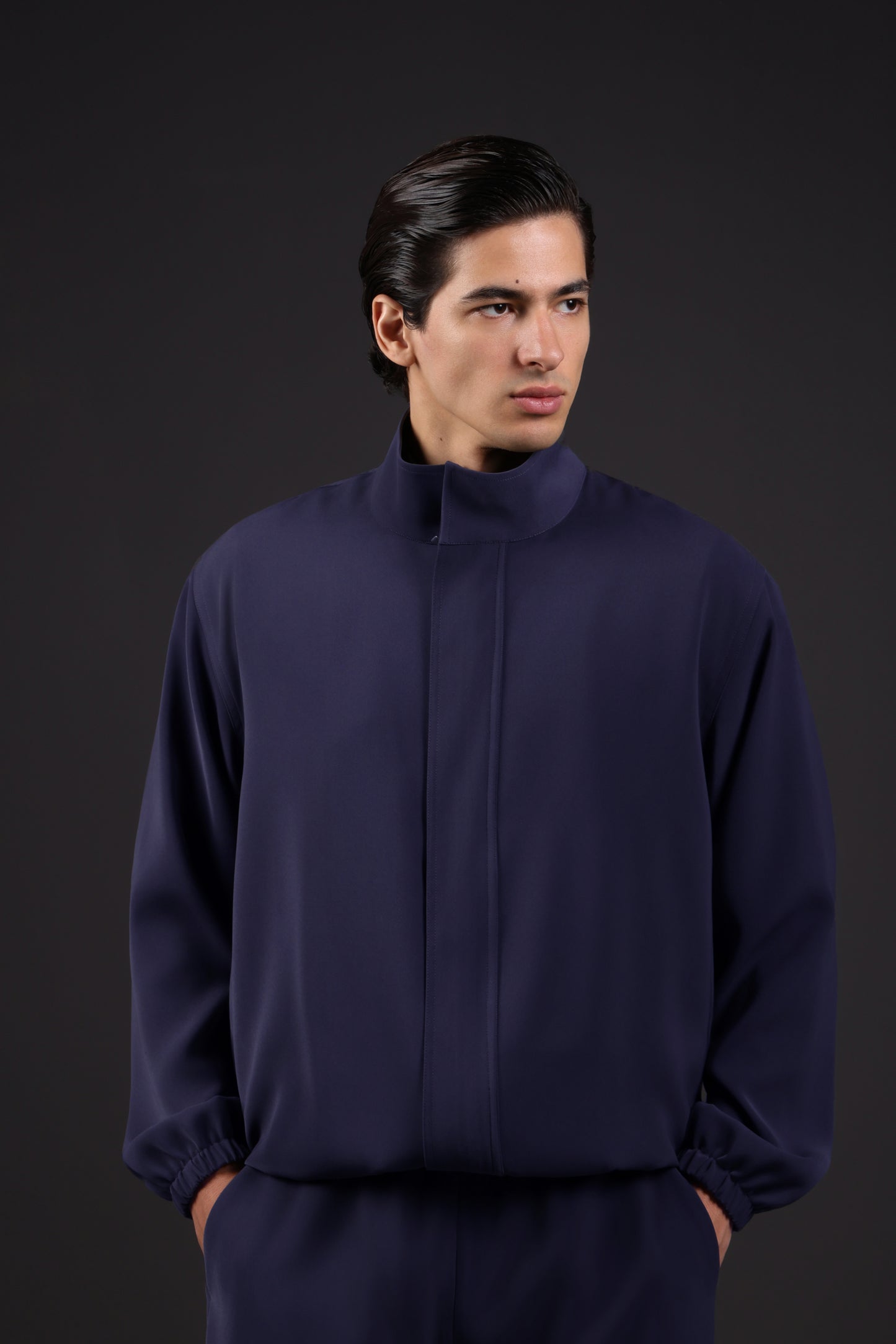 SOLID JACKET — IN NAVY (WITH ELASTIC)