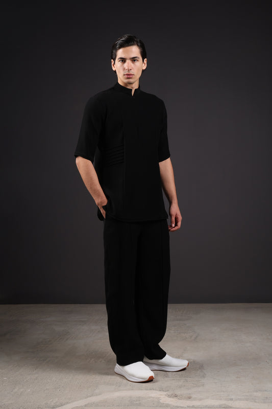 SHARK SHIRT — IN BLACK