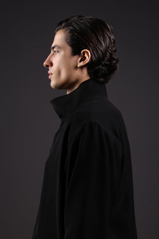 SOLID JACKET — IN BLACK (WITH ELASTIC)