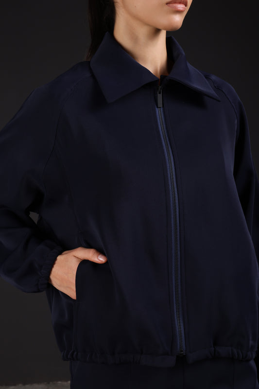 FLOW JACKET — IN NAVY
