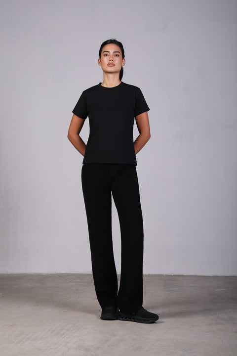 BASIC TEE — WOMENS BLACK