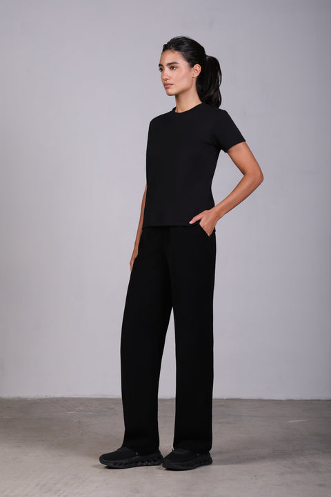 BASIC TEE — WOMENS BLACK