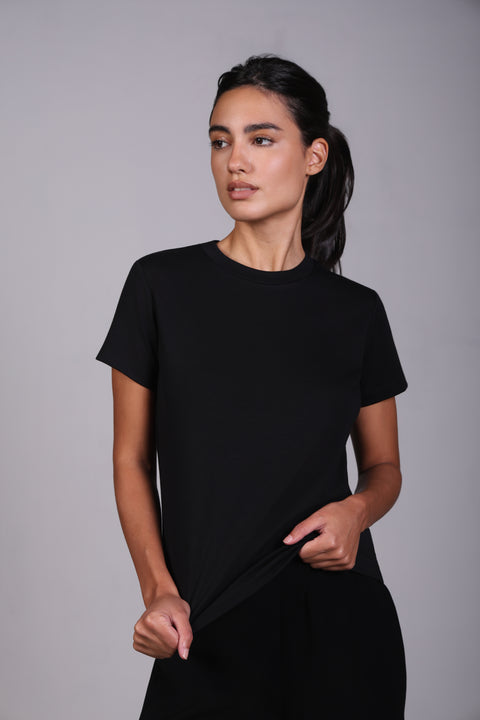 BASIC TEE — WOMENS BLACK
