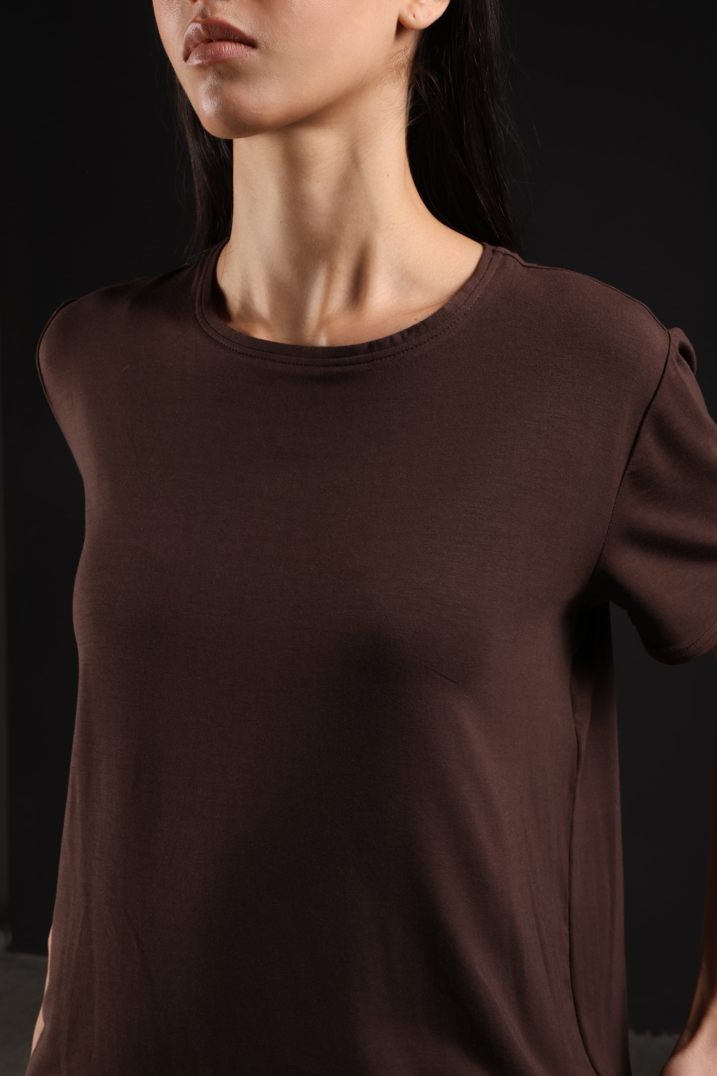 ON CALL TOP HALF SLEEVE — IN BROWN