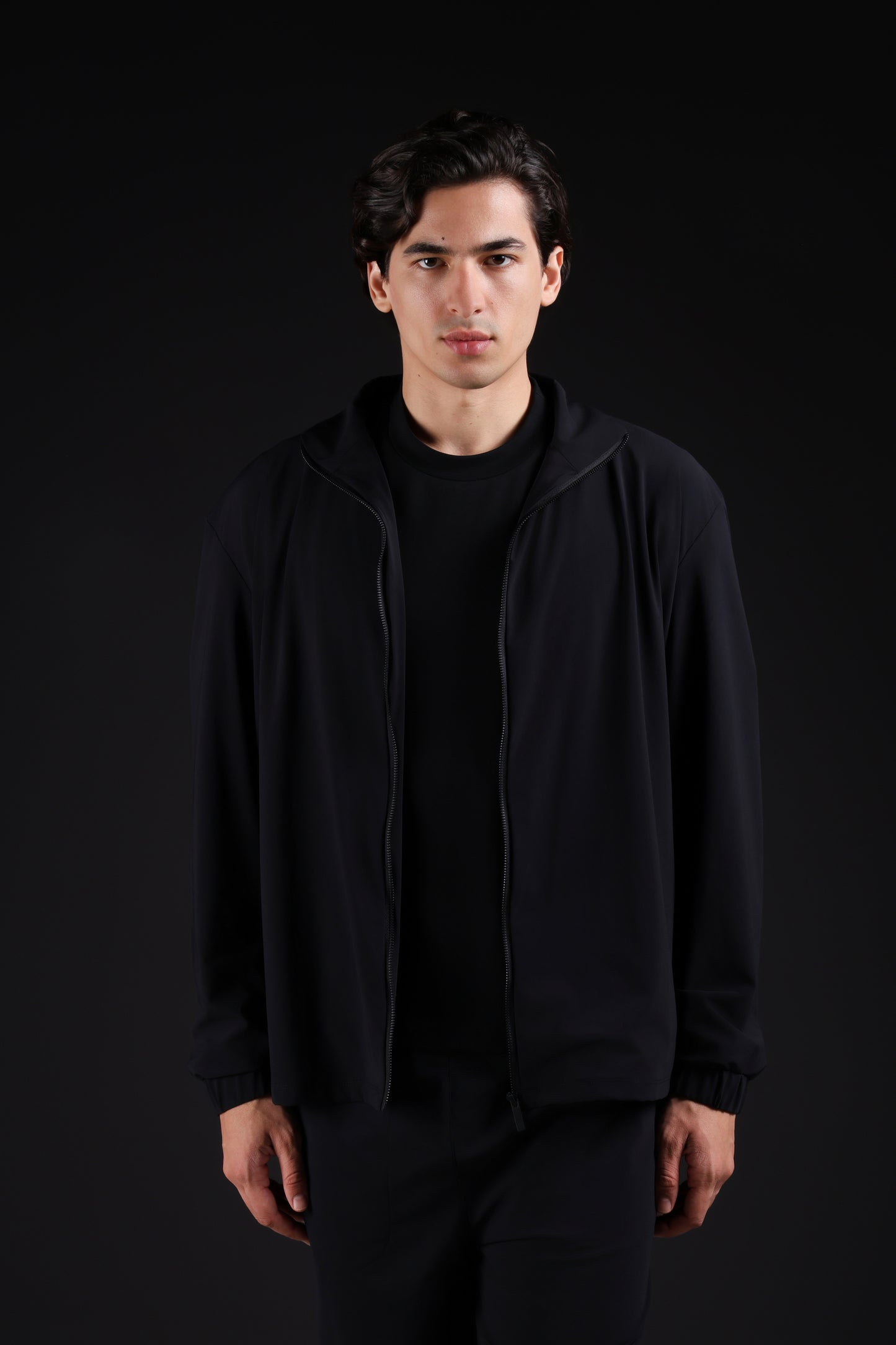 PULSE JACKET — IN BLACK
