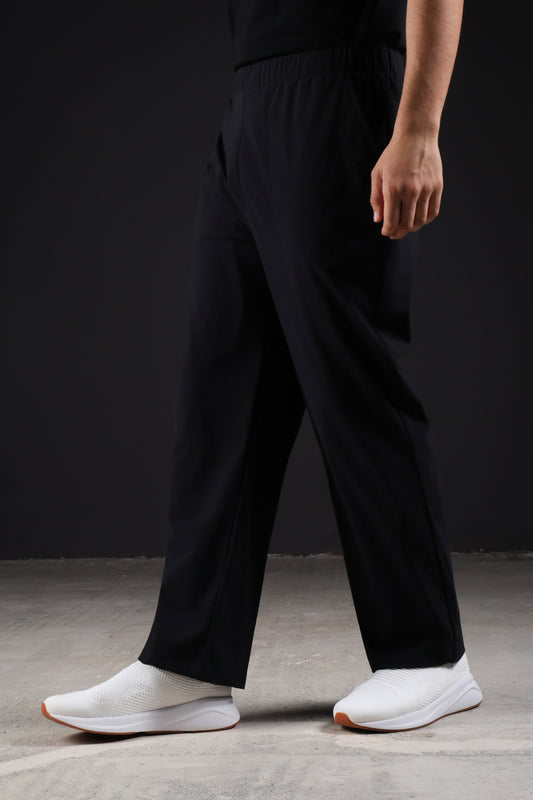 PULSE PANTS — IN BLACK