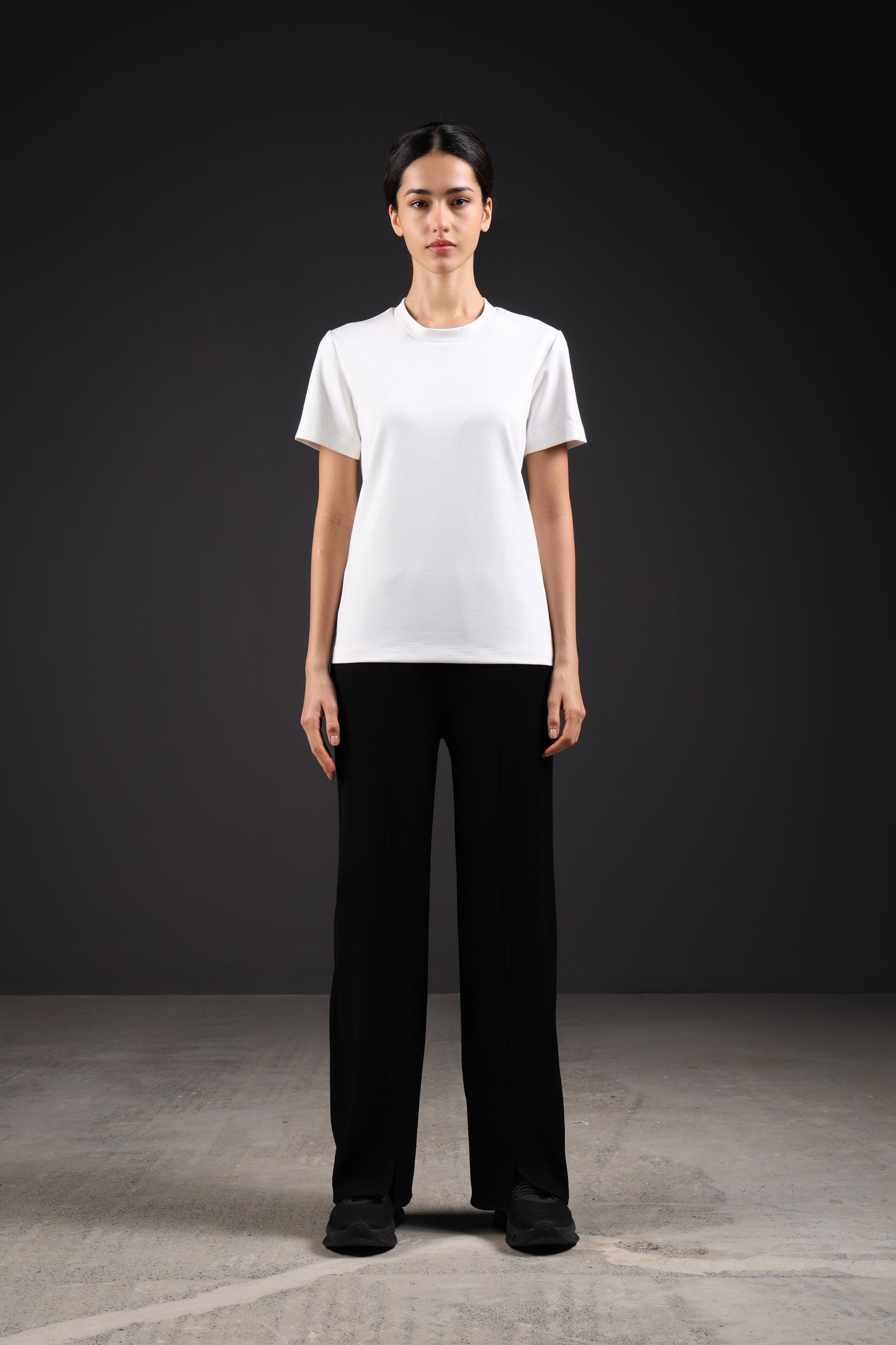 BASIC TEE — IN WHITE