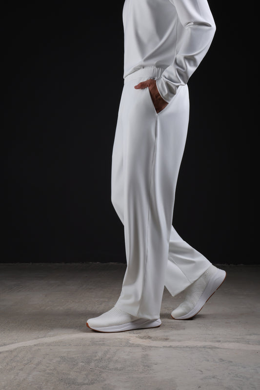 FLEX PANTS — IN WHITE