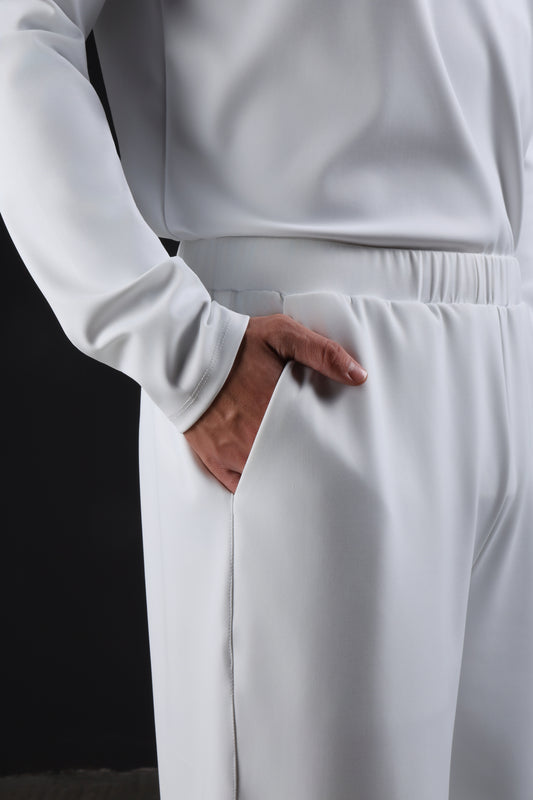 FLEX PANTS — IN WHITE