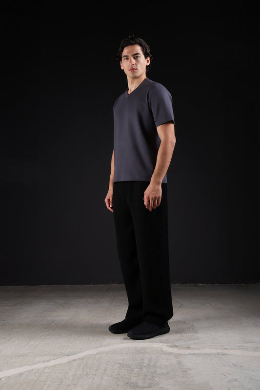 BASIC TEE V NECKLINE — IN GREY