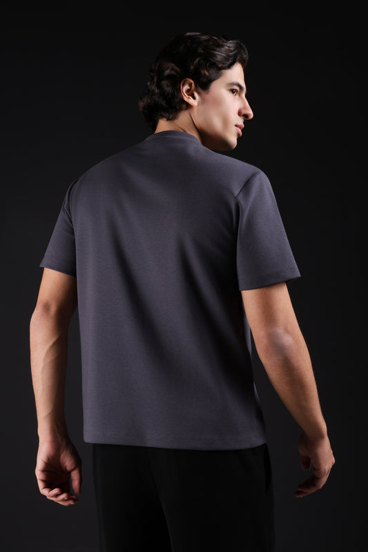 BASIC TEE V NECKLINE — IN GREY